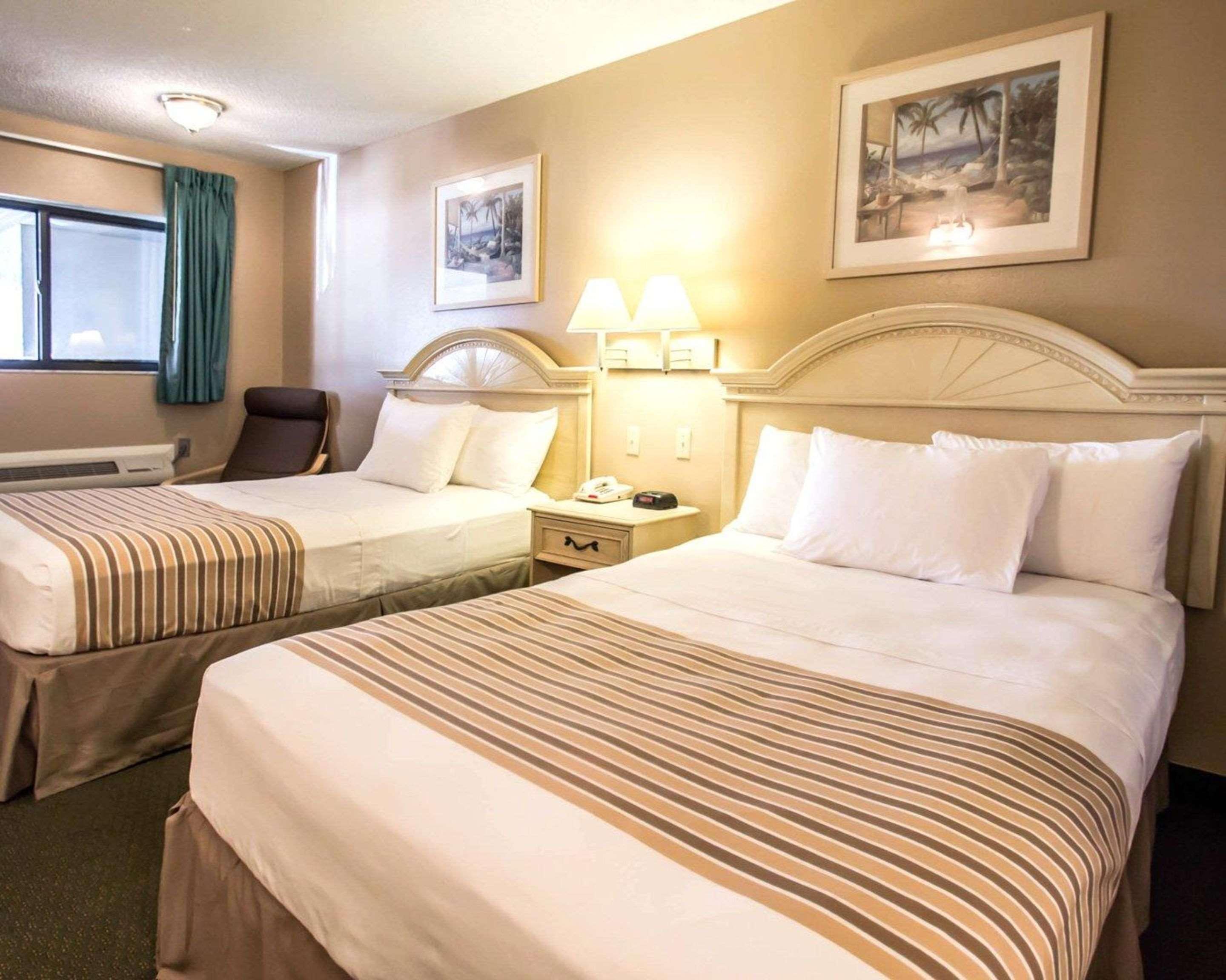 Rodeway Inn Forest City Esterno foto