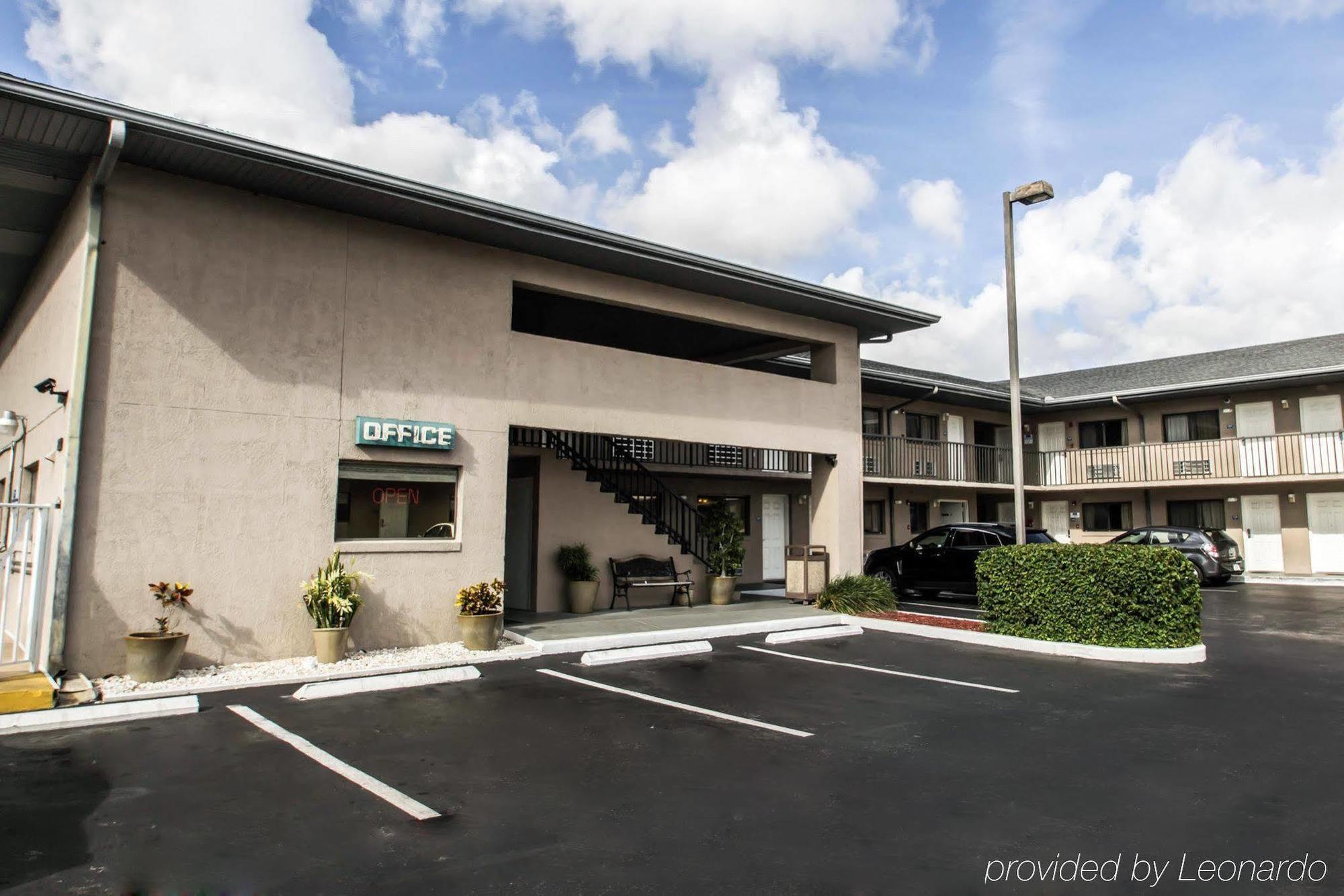 Rodeway Inn Forest City Esterno foto